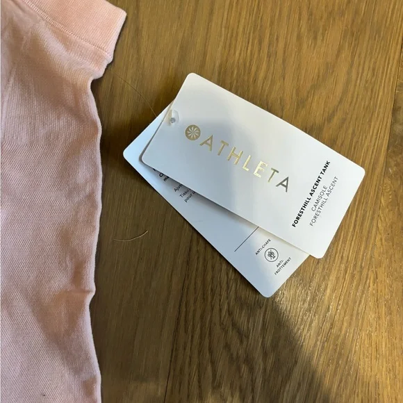 NWT Athleta Orchid Pink Seamless Fitted Ruched Foresthill Wool Ascent Tank M - Picture 4 of 7